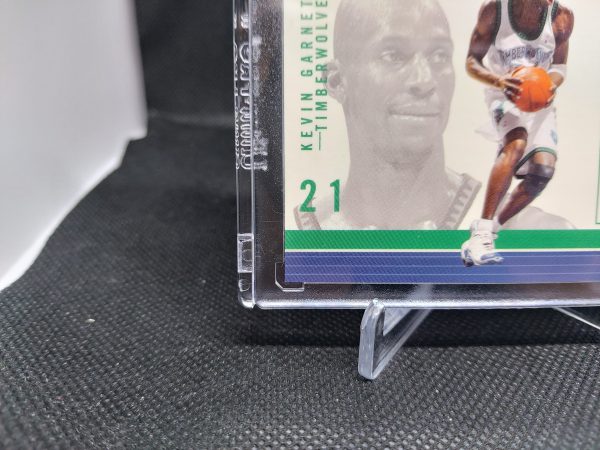 2003-2004 Fleer Showcase Basketballs Best Kevin Garnett #BB-KG - Image 6