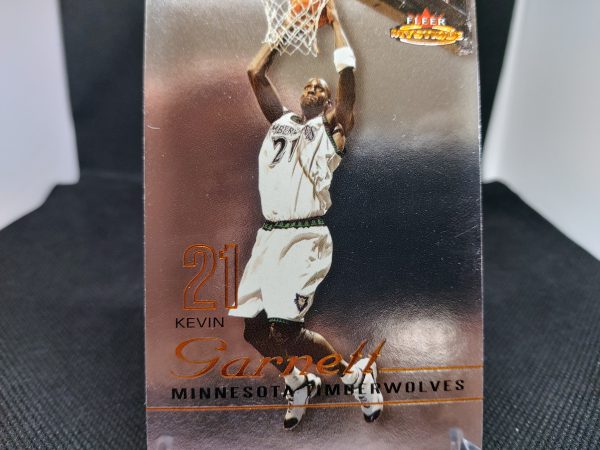 2003-2004 Fleer Mystique Kevin Garnett #10 - Image 3