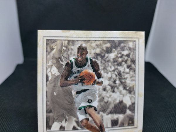 2004-2005 Fleer Authentix Kevin Garnett #34 - Image 2