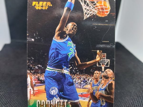 1996-1997 Fleer Kevin Garnett #64 - Image 3