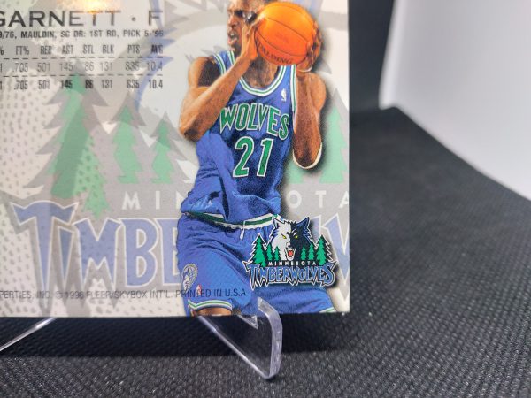 1996-1997 Fleer Kevin Garnett #64 - Image 10