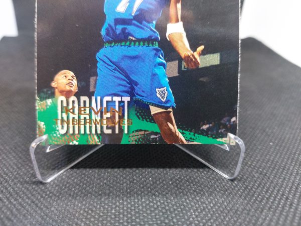 1996-1997 Fleer Kevin Garnett #216 - Image 4