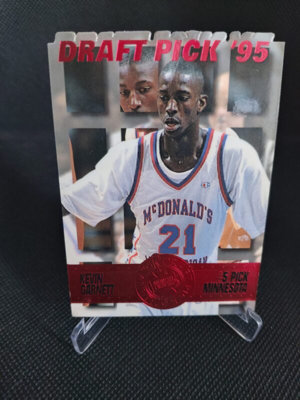 1995-1996 Press Pass Draft Pick Die Cut Kevin Garnett #5