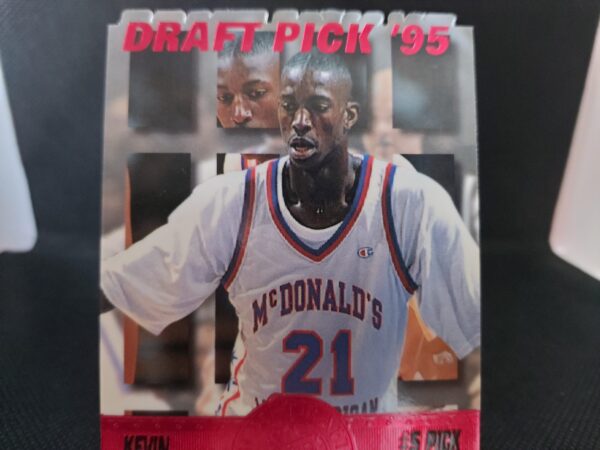 1995-1996 Press Pass Draft Pick Die Cut Kevin Garnett #5 - Image 4